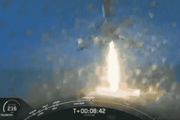 SpaceX成功发射第七批60颗星链卫星总数达422颗